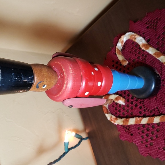 Mid Century Wooden Toy - Picture 4 of 4